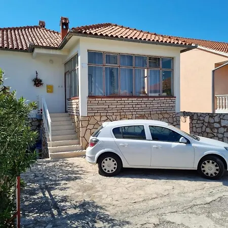 Josip Appartamento Murter